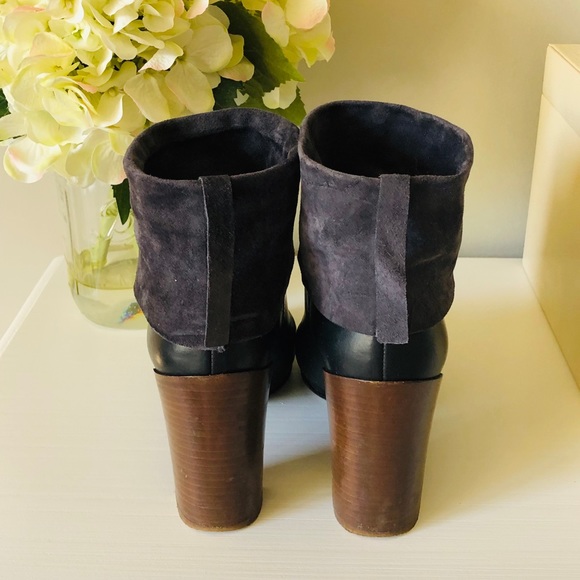 Vince Chase Leather Booties - Picture 3 of 6